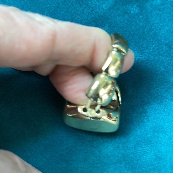 Adjustable Statement Ring Costume Jewelry Gold with 1” Square Gemstone - Picture 4 of 6